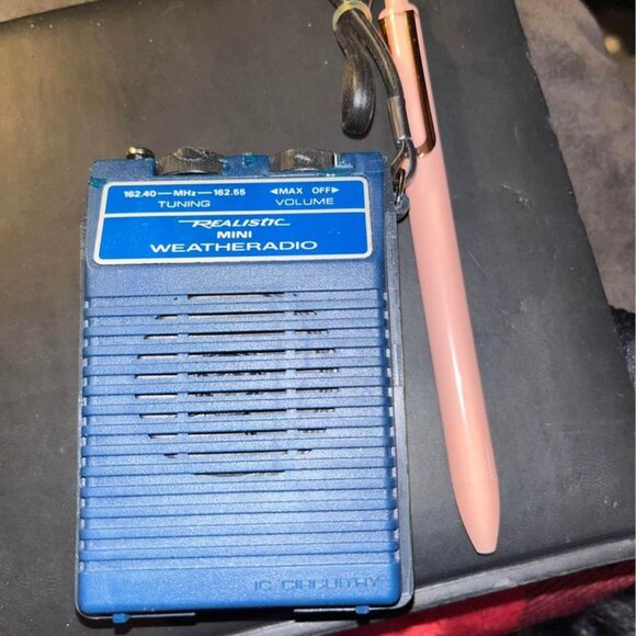 Vintage Mini WeatheRadio, New! - Picture 3 of 10